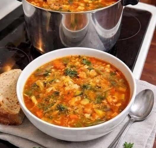 Low-Carb Chicken Fajita Soup Recipe