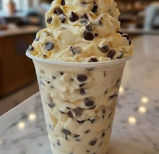 keto fat bomb fluff dessert